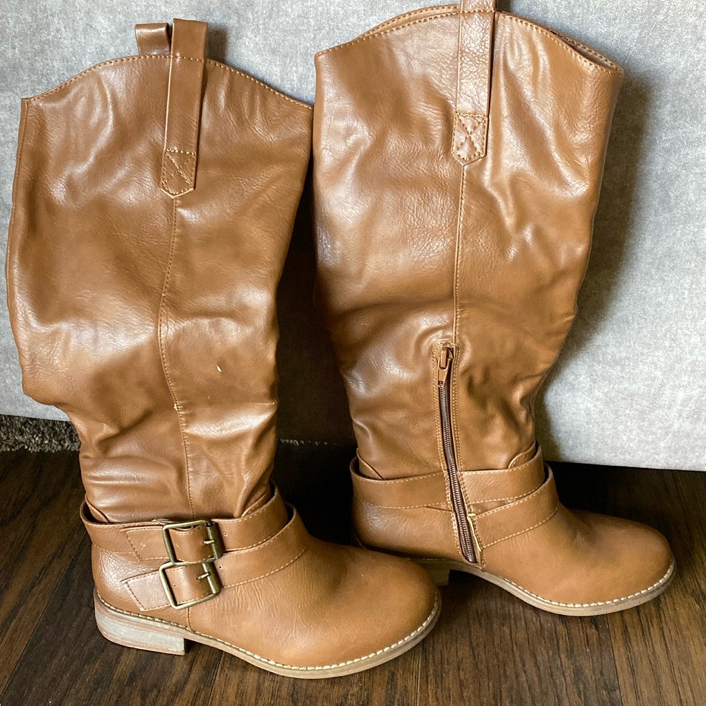 Cathy Jean women’s mid calf cognac boot 6
